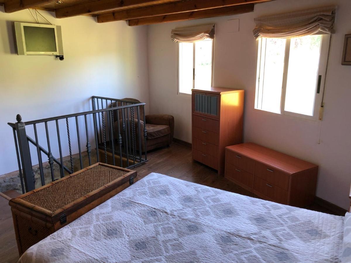 Casa Pedragude. Turismo Rural. Pantón Esterno foto