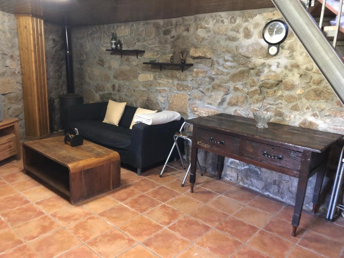 Casa Pedragude. Turismo Rural. Pantón Esterno foto